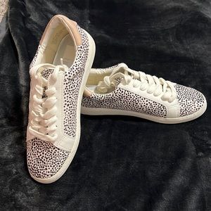 Dolce Vita, Black/White Spotted, Canvas Sneaker